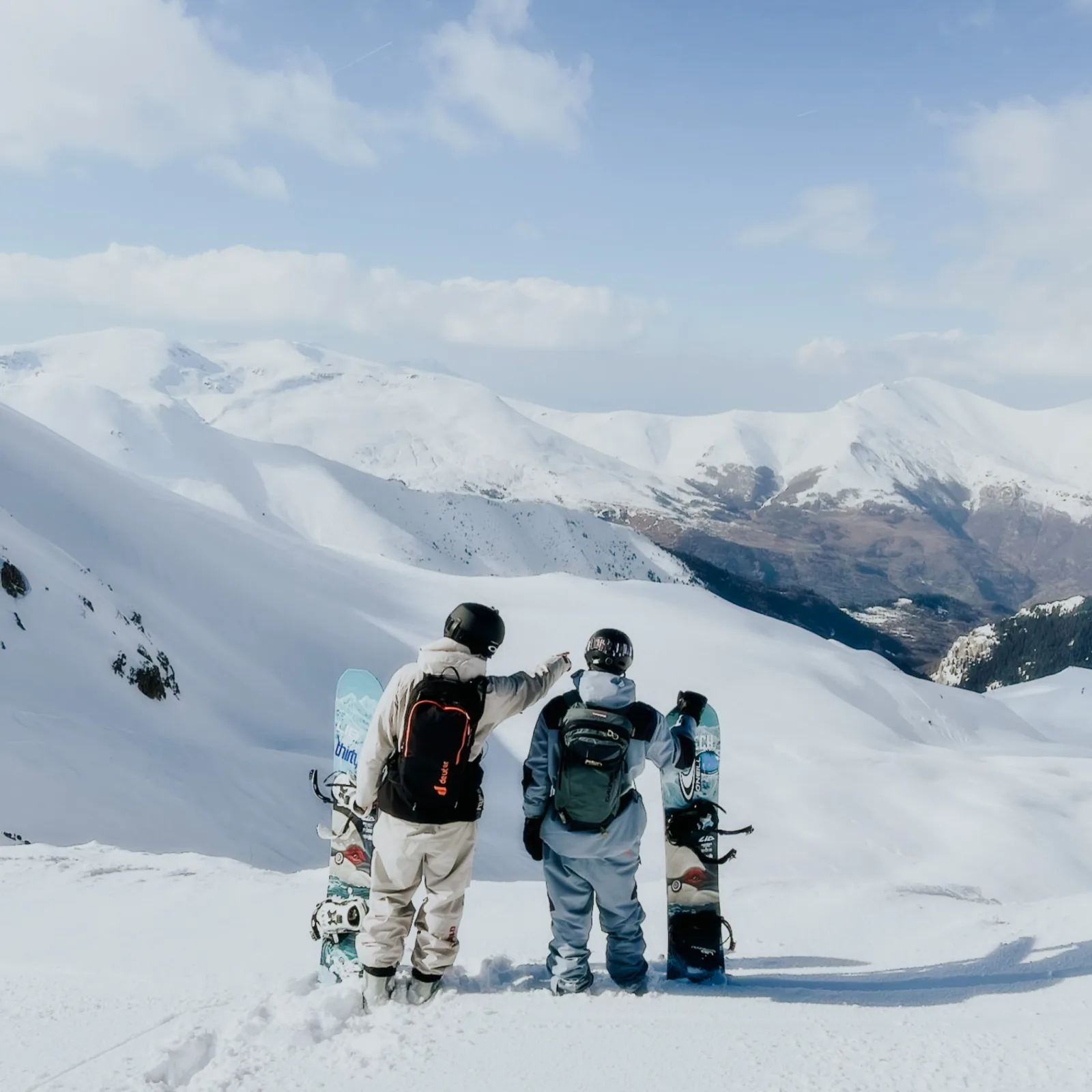 Catboarding & freeriding in the Šar Mountains, North Macedonia